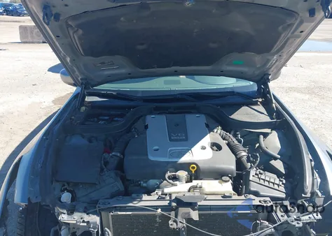 2015 Infiniti Q40 из США, поврежденный, VIN JN1CV6AP9FM502037